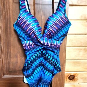 MIRACLE SUIT